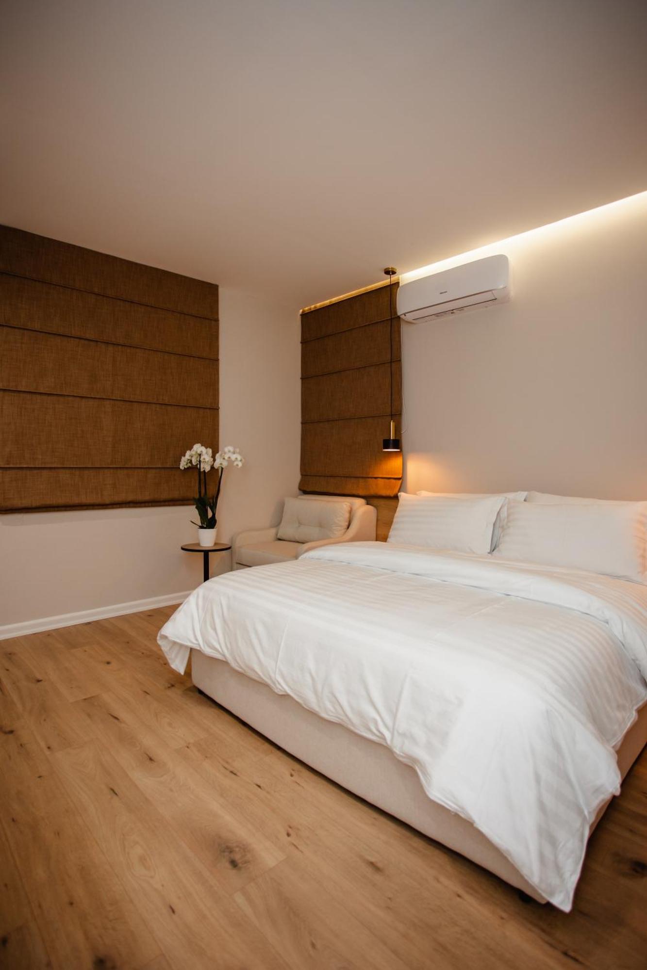 Oro Inn Hotel Shkodër Buitenkant foto