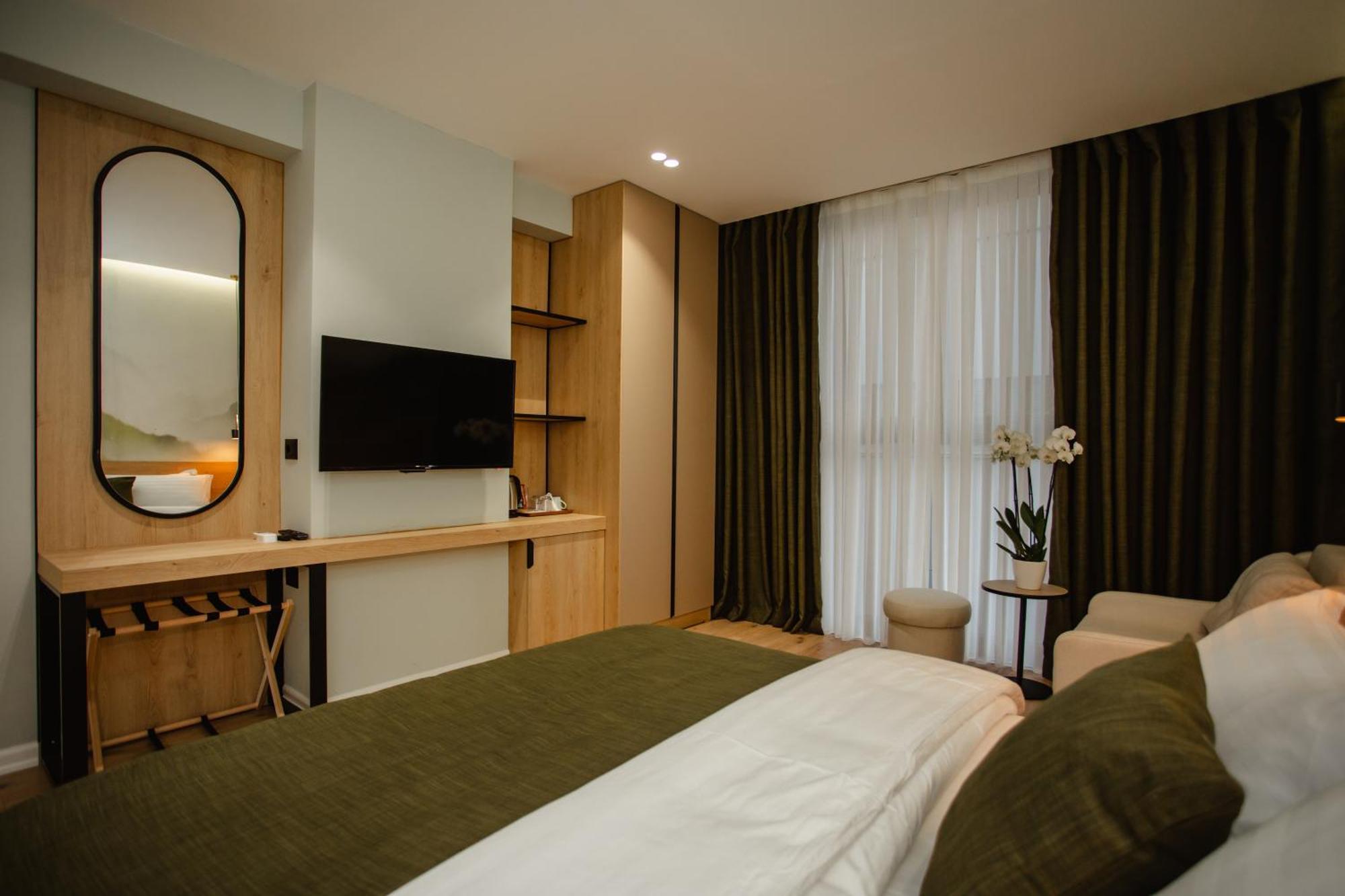 Oro Inn Hotel Shkodër Buitenkant foto