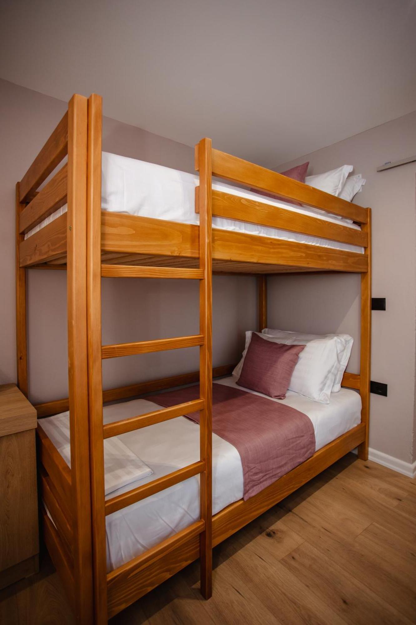 Oro Inn Hotel Shkodër Buitenkant foto